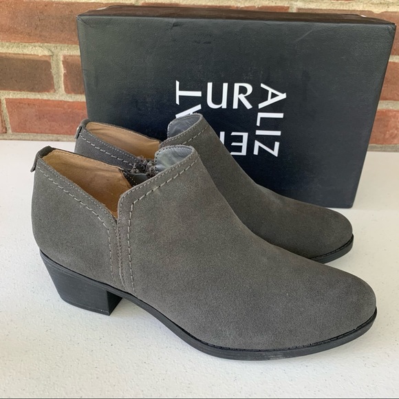naturalizer zarie booties